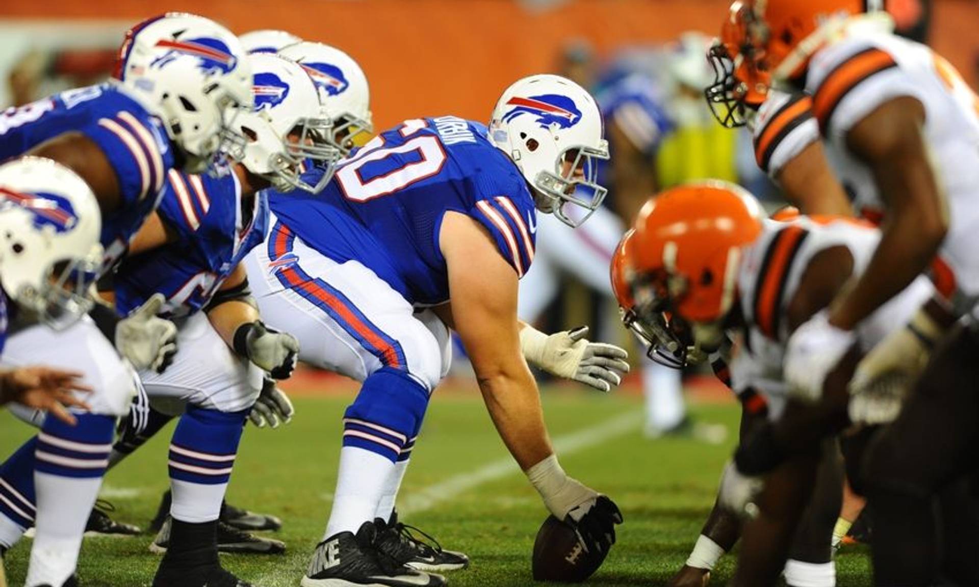 Buffalo Bills Huddle for Hunger  Buffalo Bills 